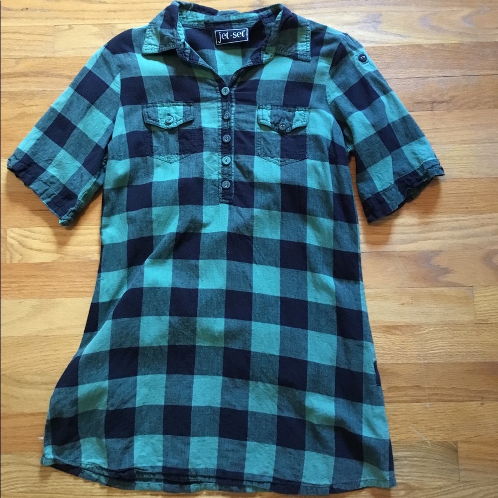 very nice plaid t-shirt dress!